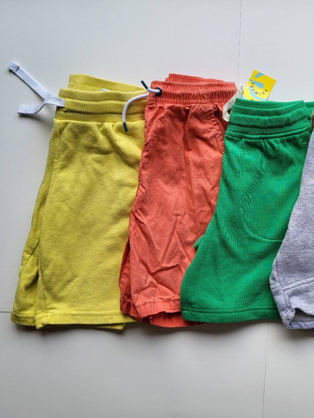 Bundle shorts size 6/7 - Picture 3 of 6